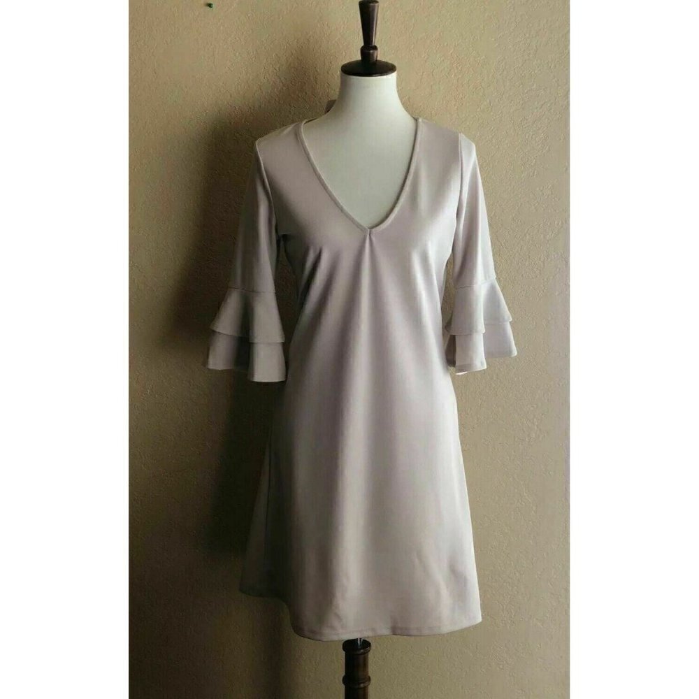 The Vanity Room Womens Beige Ruffle Sleeve Dress M - Picture 4 of 11